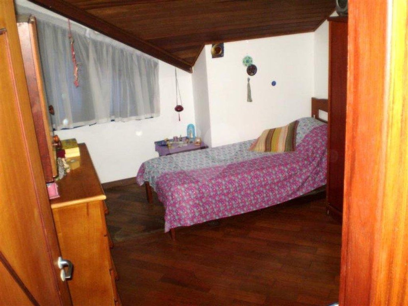 Casa à venda com 3 quartos, sendo 1 suíte, no condomínio Barbará II, São Paulo - SP