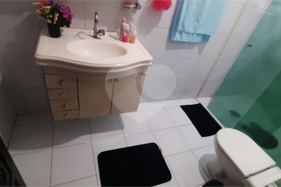 Sobrado à venda com 5 quartos, sendo 1 suíte,  em Vila Rosália, Guarulhos, SP
