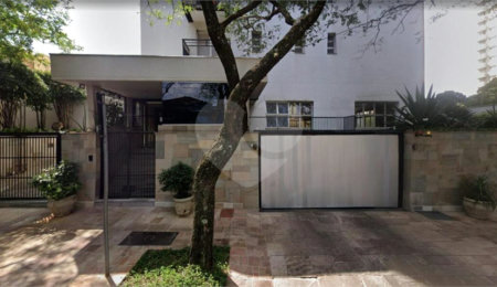 Apartamento à venda com 4 quartos, sendo 2 suítes, no Centro, Araraquara, SP