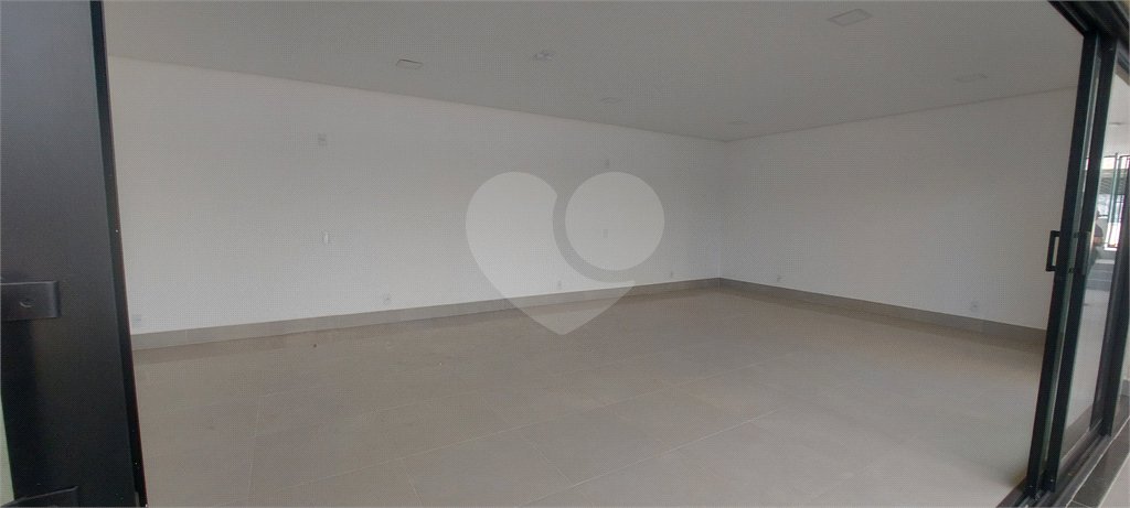 Apartamento à venda com 3 quartos, sendo 1 suíte, em Vila Barão, Sorocaba, SP