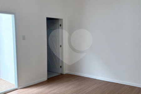 Casa à venda com 3 quartos, sendo 1 suíte, em Cidade Luiza, Jundiaí, SP