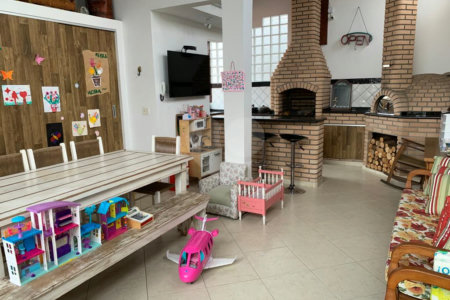 Casa Térrea à venda com 3 quartos, sendo 2 suítes, em Parque Vitória, São Paulo, SP