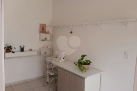 Sobrado à venda com 3 quartos, sendo 1 suíte, em Vila Suissa, Mogi das Cruzes, SP