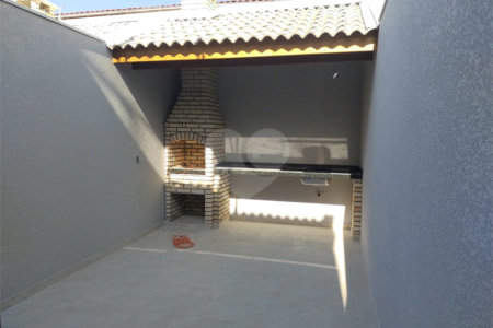 Sobrado à venda com 3 quartos, sendo 1 suíte,  em Campo Grande, São Paulo, SP