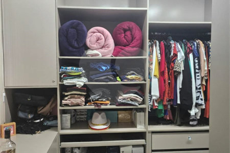 Apartamento à venda com 3 quartos, sendo 1 suíte, em Copacabana, Rio de Janeiro, RJ