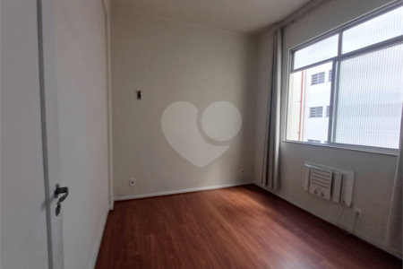 Apartamento à venda com 2 quartos em Tijuca, Rio de Janeiro, RJ
