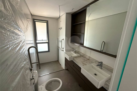 Apartamento à venda com 3 suítes em Sumarezinho, São Paulo, SP