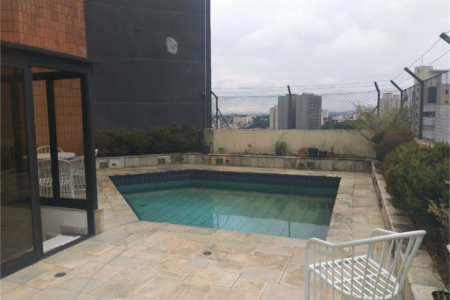Apartamento à venda com 3 suítes em Vila Suzana, São Paulo, SP