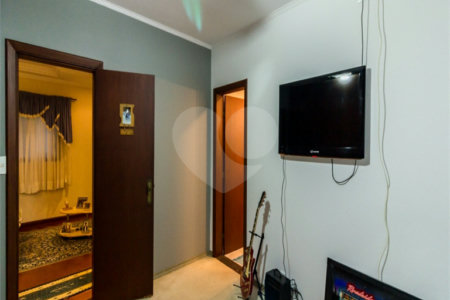 Casa à venda ou para alugar com 5 quartos, sendo 3 suítes, em Independência, São Bernardo do Campo, SP