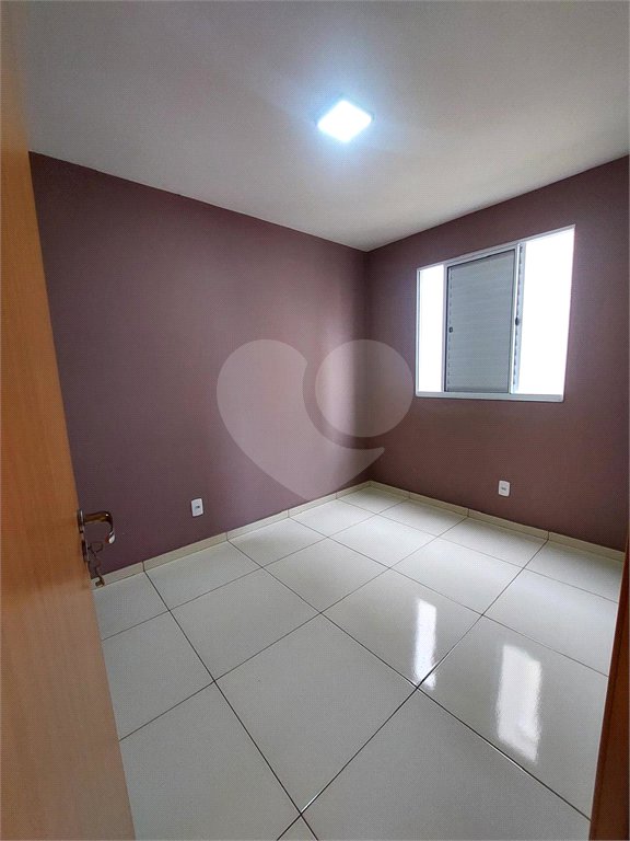 Apartamento à venda com 2 quartos em Parque Santa Rosa, Suzano, SP