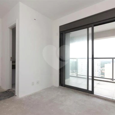 Apartamento à venda com 3 quartos, sendo 1 suíte, em Pinheiros, São Paulo, SP