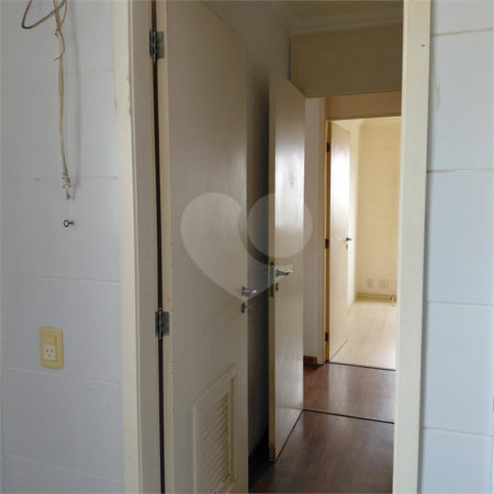 Apartamento à venda com 3 quartos, sendo 1 suíte, em Vila Sofia, São Paulo, SP