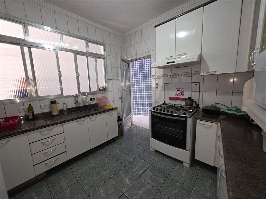 Sobrado à venda com 4 quartos, sendo 2 suítes, em Vila Nova Cachoeirinha, São Paulo, SP