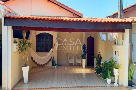 Casa em condomínio à venda com 2 quartos, sendo 1 suíte, em Jardim Gonçalves, Sorocaba, SP