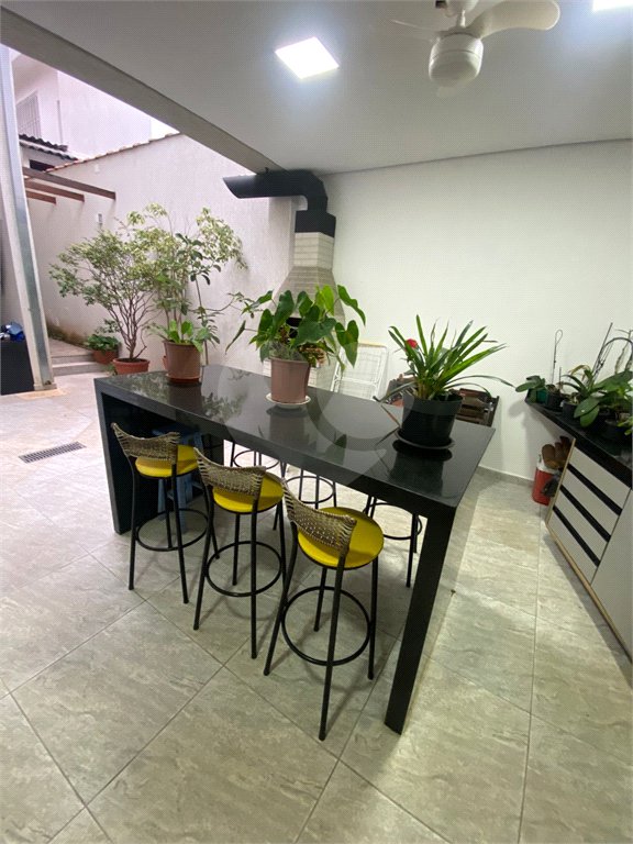Sobrado à venda com 3 quartos, sendo 1 suíte, em Jardim Petrópolis, São Paulo, SP