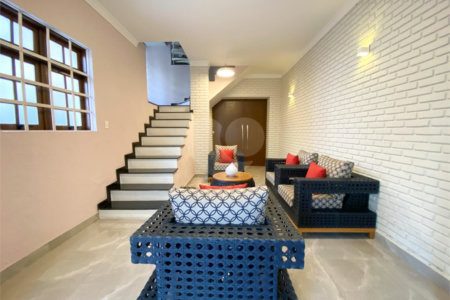 Casa à venda com 3 quartos, sendo 1 suíte, em Santana, São Paulo, SP