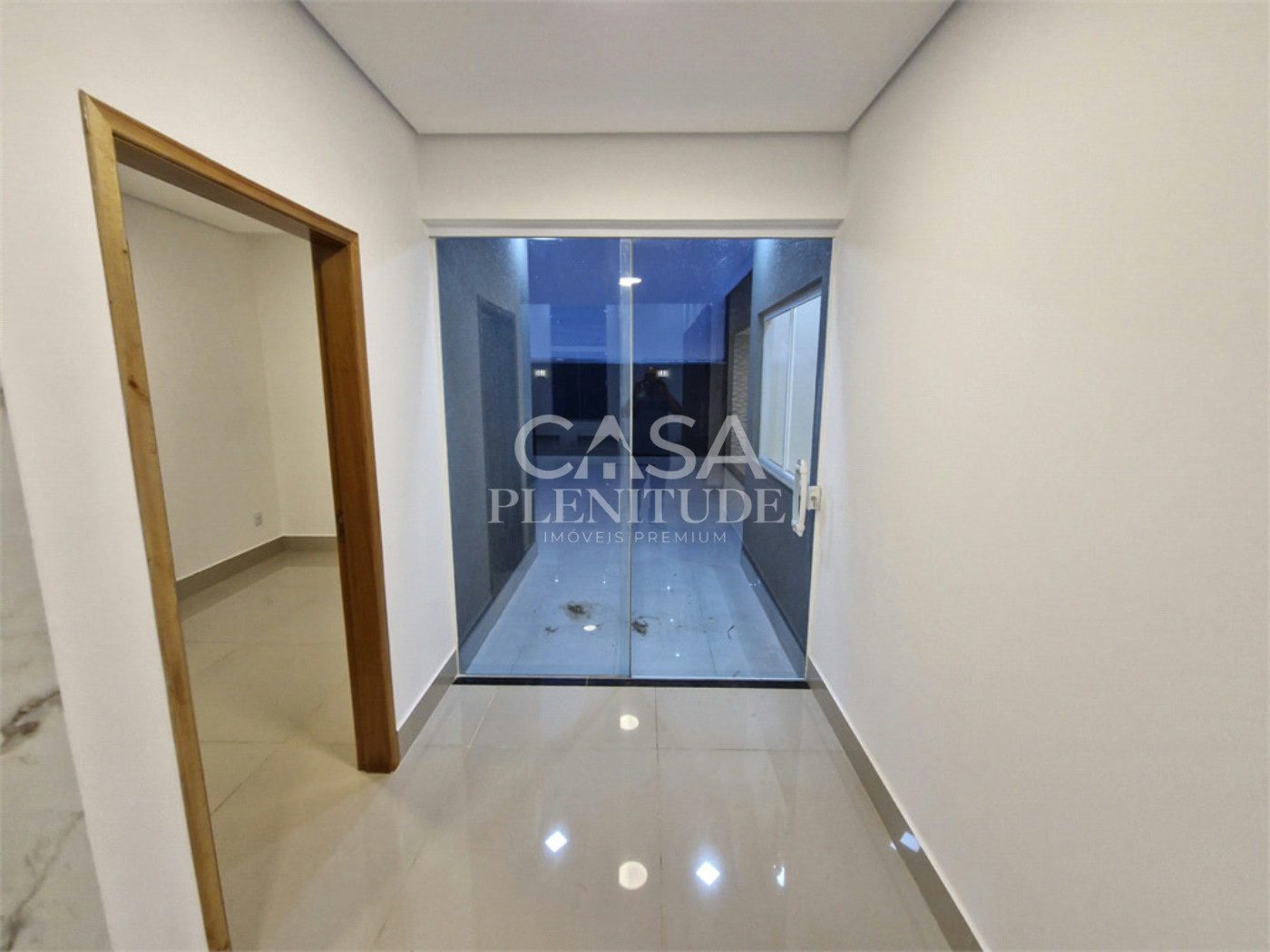 Casa em condomínio à venda com 3 quartos, sendo 1 suíte, em Cajuru do Sul, Sorocaba, SP