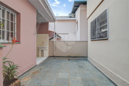 Sobrado à venda com 3 quartos, sendo 1 suíte, em Jardim Petrópolis, São Paulo, SP