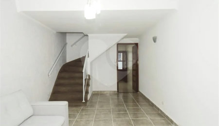 Sobrado à venda com 2 quartos em Vila Paulicéia, São Paulo, SP
