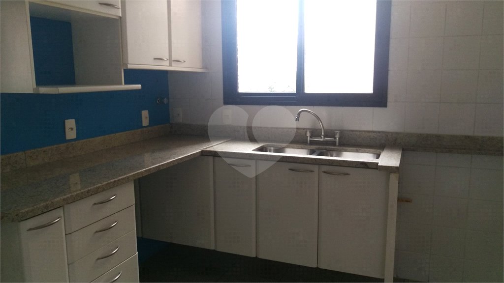 Apartamento à venda com 4 suítes em Vila Suzana, São Paulo, SP