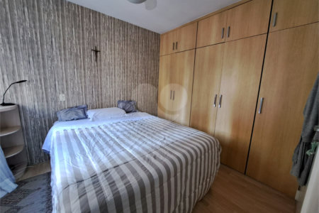 Apartamento à venda com 3 quartos, sendo 1 suíte, em Vila Uberabinha, São Paulo, SP