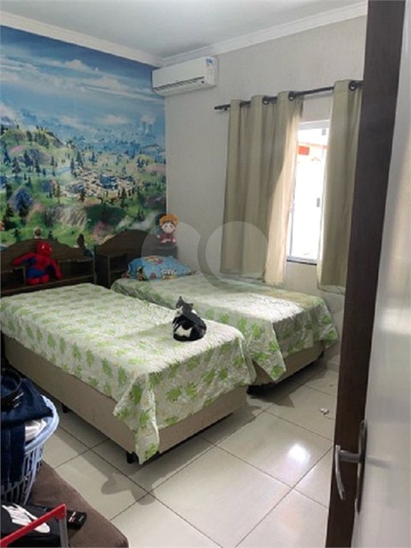 Sobrado à venda com 3 quartos, sendo 2 suítes,  em Jardim Alvinópolis Ii, Atibaia, SP