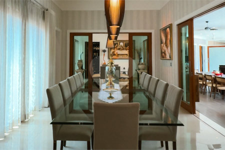 Casa à venda com 4 suítes no condomínio Halvétia Country Residencial, Indaiatuba - SP