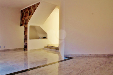 Casa à venda com 5 suítes em Loteamento Loanda, Atibaia, SP