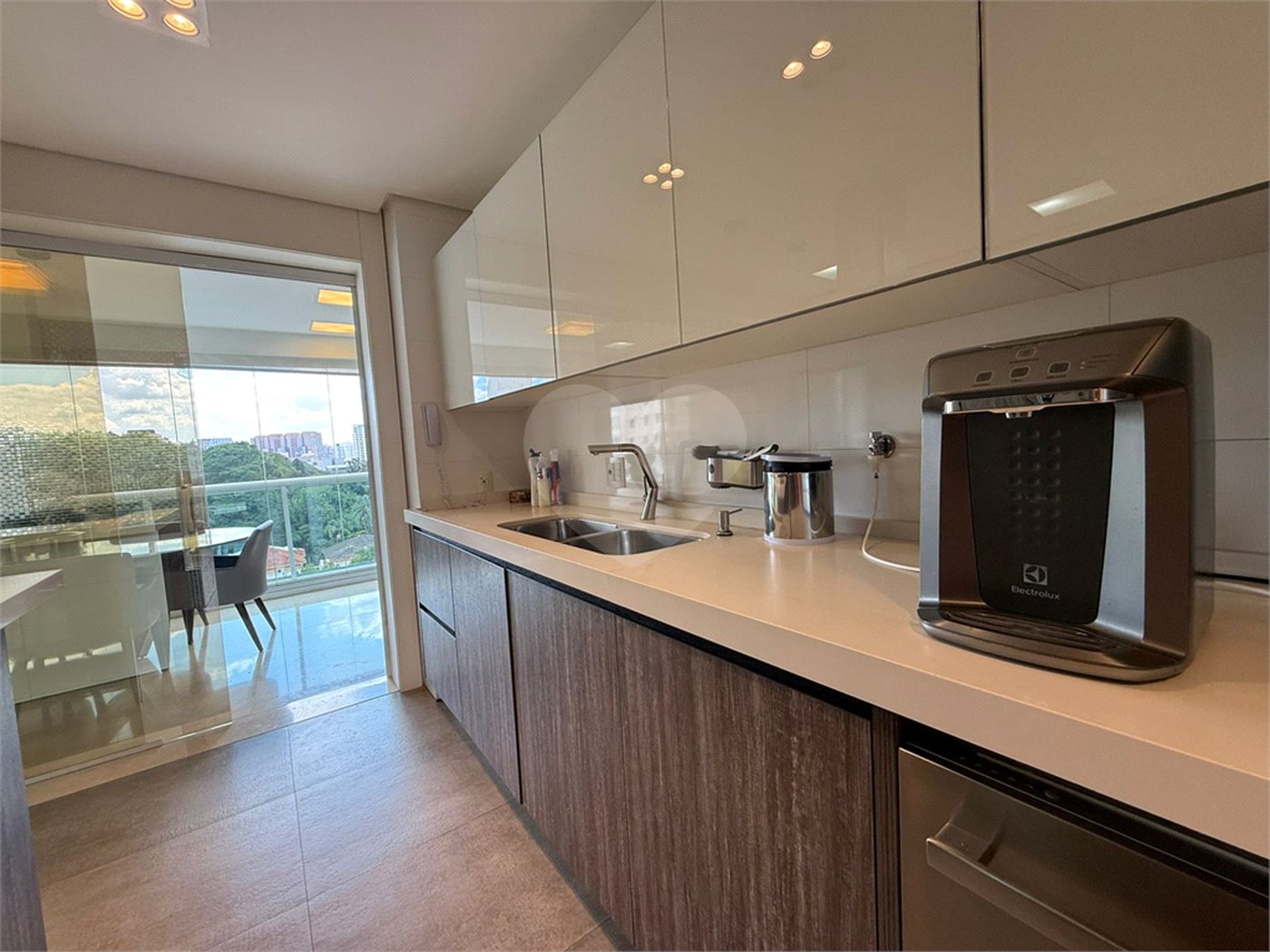 Apartamento à venda ou para alugar com 3 suítes em Perdizes, São Paulo, SP