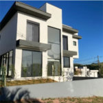 Casa à venda com 4 quartos, sendo 2 suítes,  no condomínio Reserva Granja Anita, Mogi das Cruzes - SP