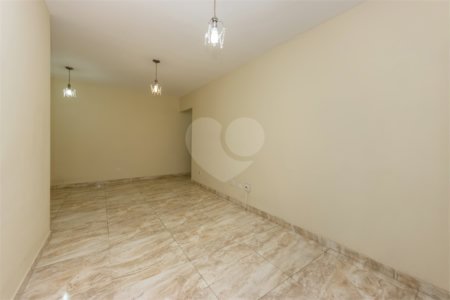 Apartamento à venda com 3 quartos, sendo 1 suíte, em Saúde, São Paulo, SP