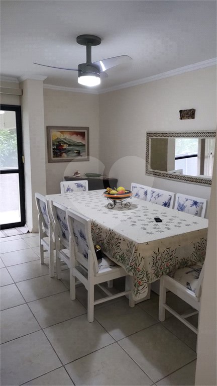 Duplex à venda com 3 quartos, sendo 1 suíte, em Enseada, Guarujá, SP