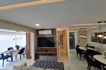 Apartamento à venda com 3 quartos, sendo 1 suíte,  em Vila Anastácio, São Paulo, SP