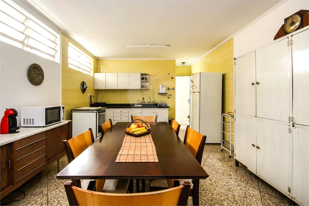 Casa à venda com 3 quartos, sendo 1 suíte, em Alto da Lapa, São Paulo, SP