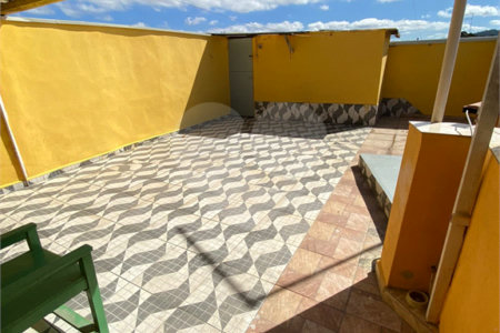 Sobrado à venda com 3 quartos em Jundiapeba, Mogi das Cruzes, SP