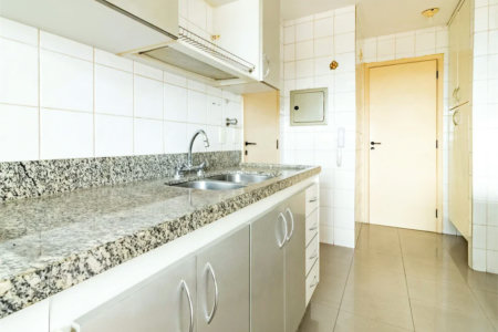 Apartamento à venda com 3 quartos, sendo 1 suíte, em Sumarezinho, São Paulo, SP