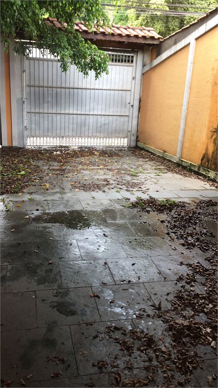 Casa à venda com 3 quartos, sendo 1 suíte, em Vila Vitório Mazzei, São Paulo, SP