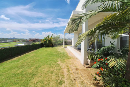 Casa à venda com 4 quartos, sendo 3 suítes,  no condomínio Fazenda Alta Vista, Salto de Pirapora - SP