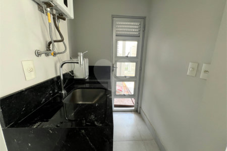 Apartamento à venda com 2 suítes em Indianópolis, São Paulo, SP