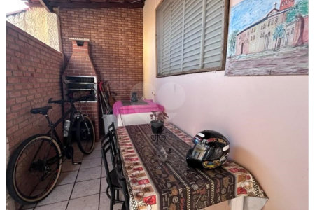 Casa à venda com 5 quartos, sendo 1 suíte, em Jardim São Paulo, Sorocaba, SP