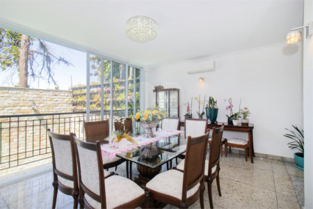 Casa à venda com 4 suítes no condomínio Conde D Eu, São Paulo - SP