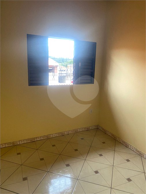 Casa à venda ou para alugar com 3 quartos, sendo 1 suíte,  em Parque Almerinda Pereira Chaves, Jundiaí, SP