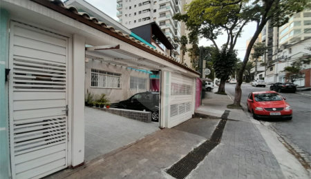 Sobrado à venda com 4 quartos, sendo 1 suíte,  em Santana, São Paulo, SP