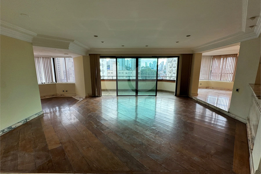 Apartamento à venda com 4 quartos, sendo 3 suítes, em Santana, São Paulo, SP