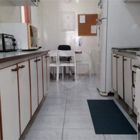 Apartamento à venda com 3 quartos, sendo 1 suíte,  em Vila Uberabinha, São Paulo, SP
