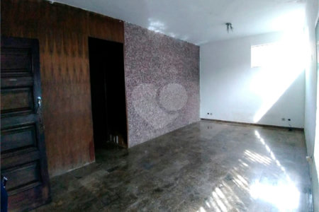 Sobrado à venda com 3 quartos em Bosque da Saúde, São Paulo, SP