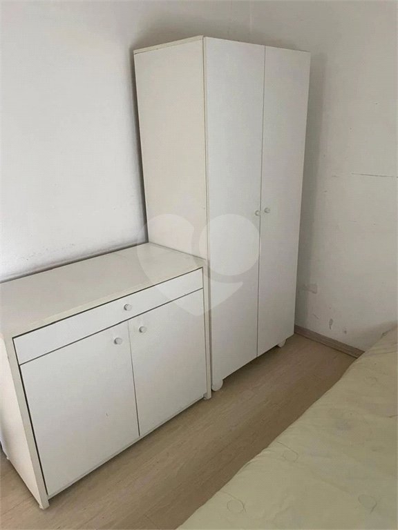 Apartamento à venda com 3 quartos, sendo 1 suíte, em Cerqueira César, São Paulo, SP