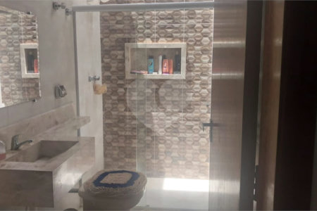 Casa à venda com 2 quartos, sendo 1 suíte, no condomínio Horto Florestal Villagio, Sorocaba - SP