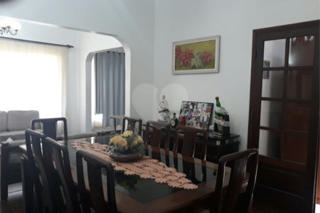 Casa à venda ou para alugar com 3 quartos, sendo 1 suíte, em Jardim Maria Trindade, São Roque, SP
