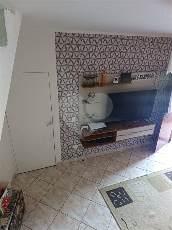 Casa à venda com 3 quartos, sendo 1 suíte,  em Jardim Santa Mônica, São Paulo, SP